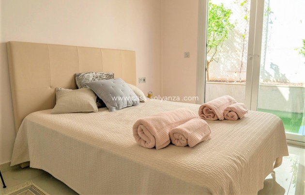 Revente - Villa - Orihuela Costa - 0