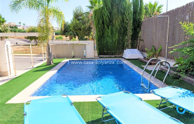 Revente - Villa - Orihuela Costa - 0