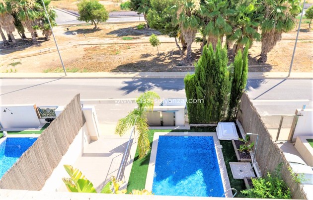 Revente - Villa - Orihuela Costa - 0