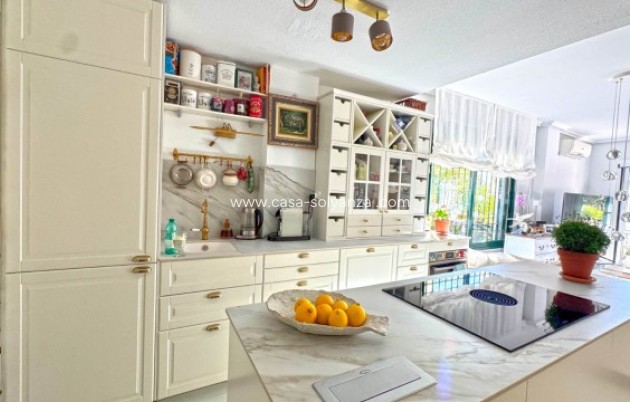 Revente - Villa - Orihuela Costa - 0