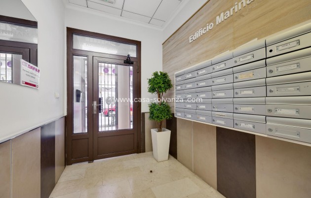 Reventa - Apartamento / piso - Torrevieja - Center