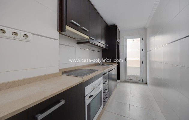 Reventa - Apartamento / piso - Torrevieja - Center