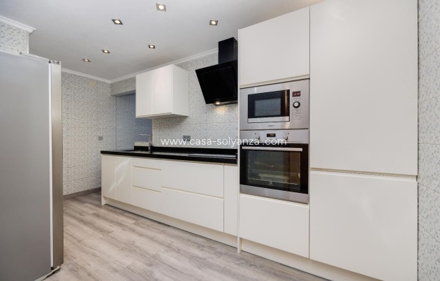 Revente - Appartement - Torrevieja - Acequion