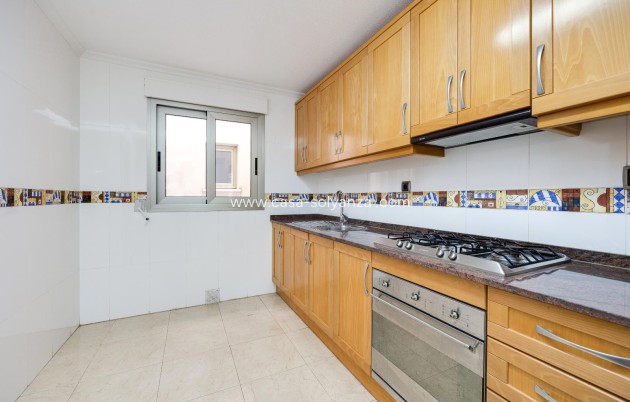 Herverkoop - Appartement / flat - Torrevieja