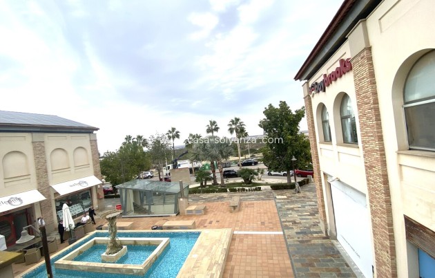 Wiederverkauf - Kommerziell - Algorfa - Inland