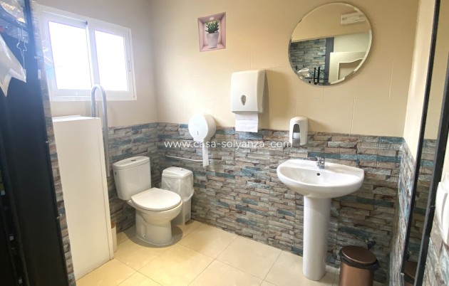 Wiederverkauf - Kommerziell - Algorfa - Inland