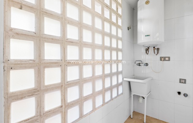 Herverkoop - Appartement / flat - Altea