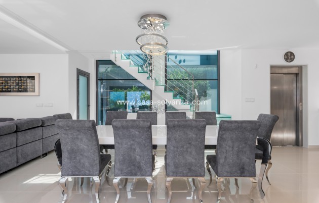 Revente - Villa - San Miguel - San Miguel Salinas