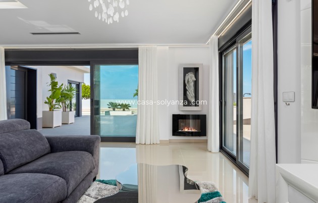 Revente - Villa - San Miguel - San Miguel Salinas