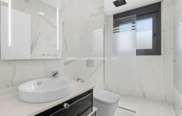 Revente - Villa - San Miguel - San Miguel Salinas