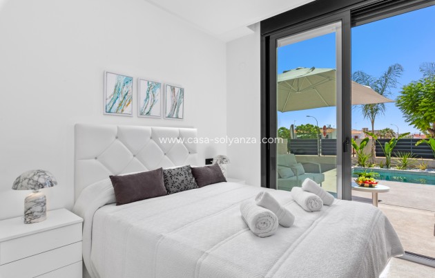 Revente - Villa - El Campello - El Amerador