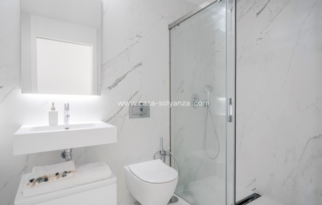 Reventa - Apartamento / piso - Benidorm