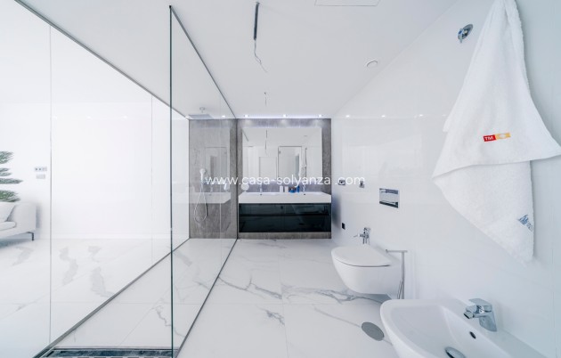 Reventa - Apartamento / piso - Benidorm