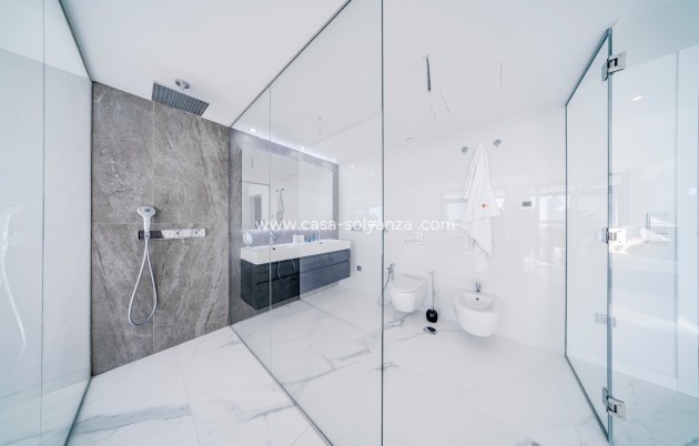 Reventa - Apartamento / piso - Benidorm