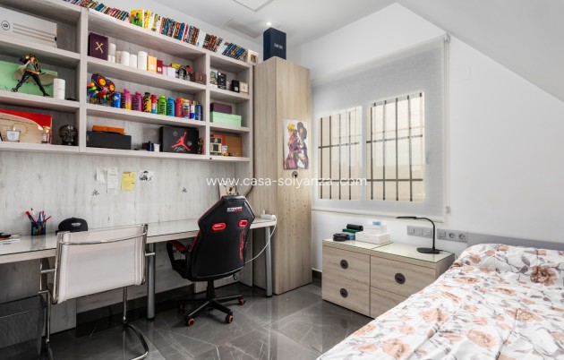 Revente - Villa - San Juan Alicante - Frank Espinós