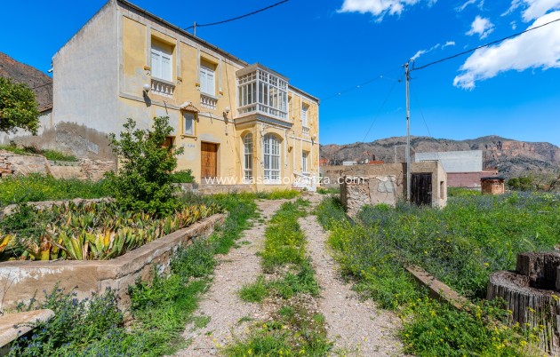 Resale - country estate - Orihuela