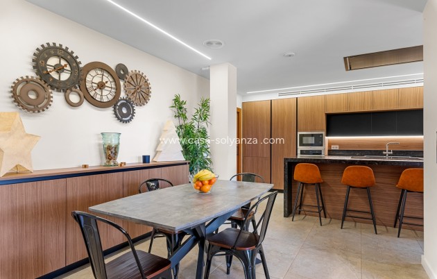 Wiederverkauf - Villa - Elche/Elx