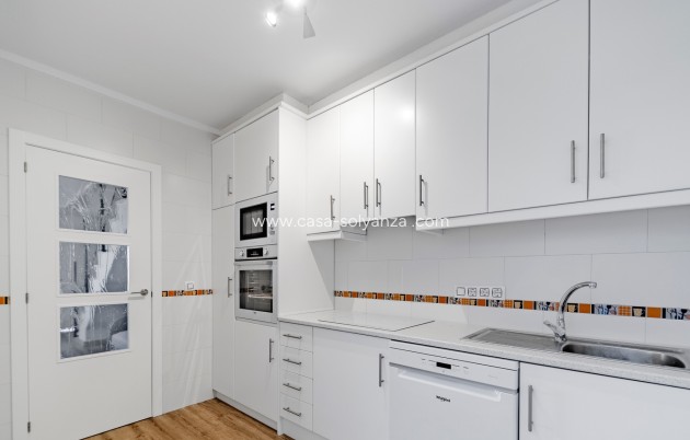 Wiederverkauf - Stadthaus - Los Balcones