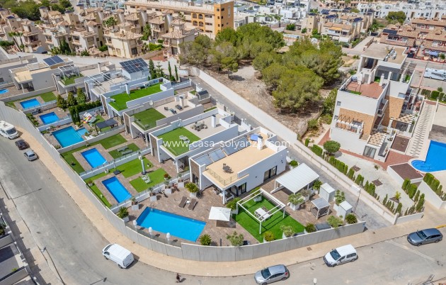 Revente - Villa - Orihuela Costa - Villamartín