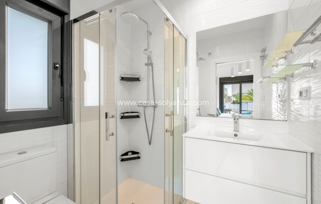 Revente - Villa - Orihuela Costa - Villamartín