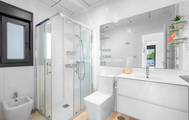 Revente - Villa - Orihuela Costa - Villamartín