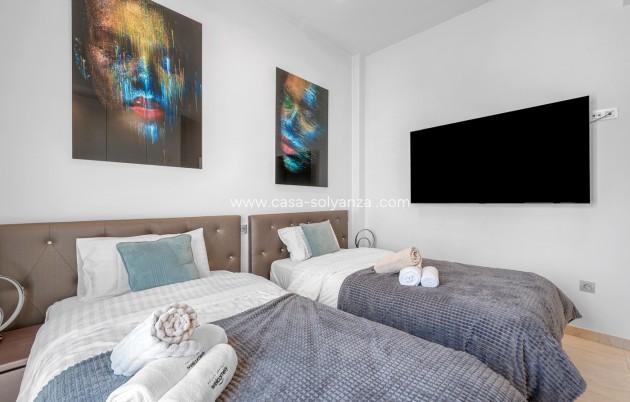 Revente - Villa - Orihuela Costa - Villamartín