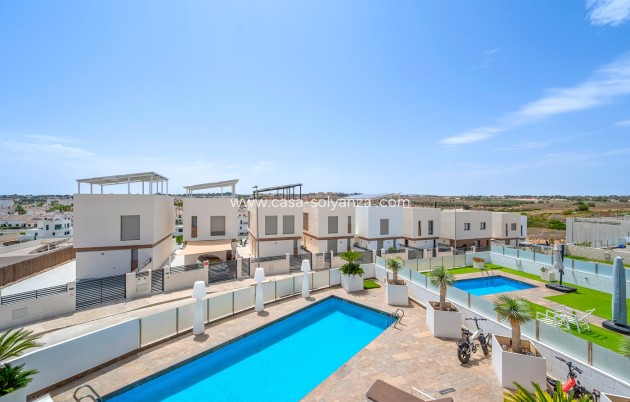 Revente - Villa - Orihuela Costa - Villamartín