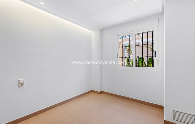 Reventa - Villa - Torrevieja