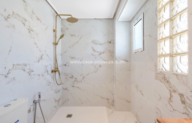 Reventa - Villa - Torrevieja