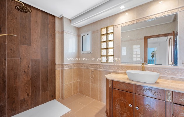 Reventa - Villa - Torrevieja