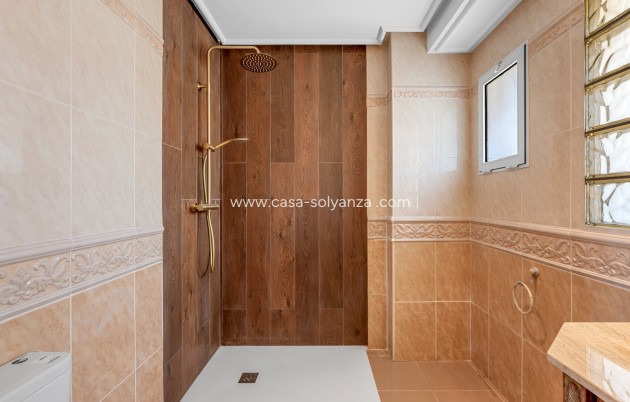 Reventa - Villa - Torrevieja