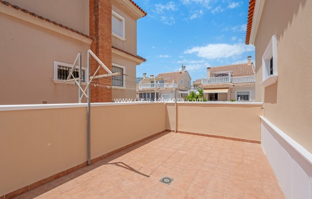 Reventa - Villa - Torrevieja