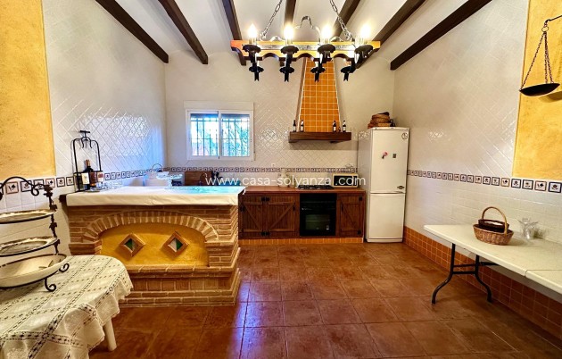 Revente - Villa - San Miguel de Salinas - Ciudad de las comunicaciones