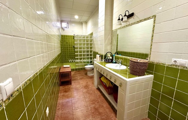 Revente - Villa - San Miguel de Salinas - Ciudad de las comunicaciones