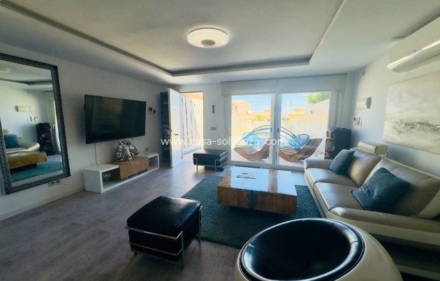 Revente - Villa - Torrevieja - Los Balcones