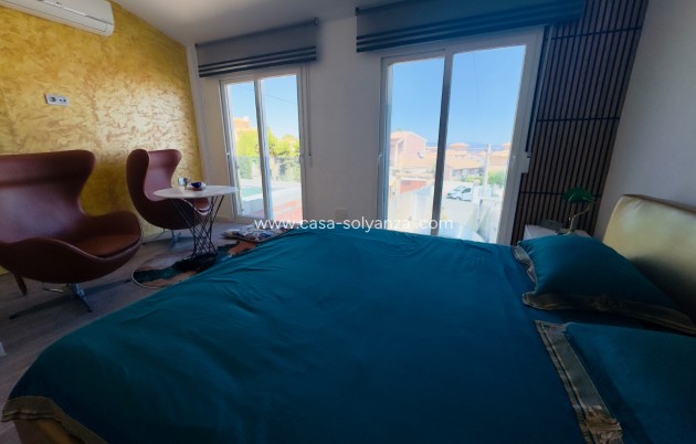 Revente - Villa - Torrevieja - Los Balcones