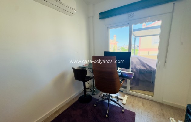 Revente - Villa - Torrevieja - Los Balcones