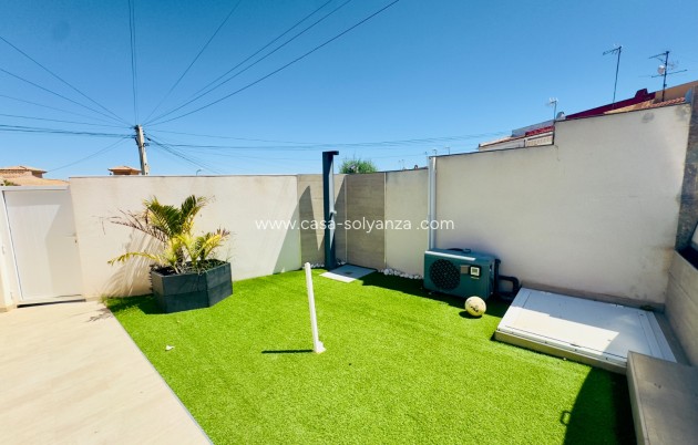 Revente - Villa - Torrevieja - Los Balcones