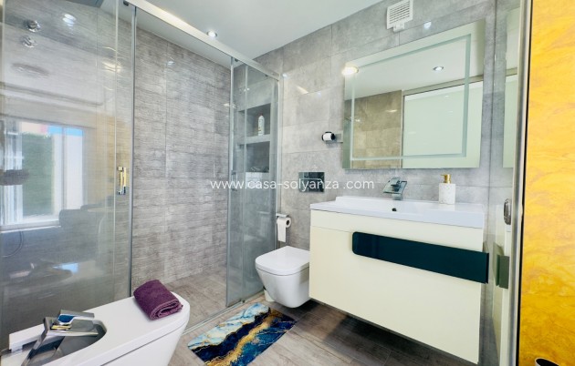 Revente - Villa - Torrevieja - Los Balcones