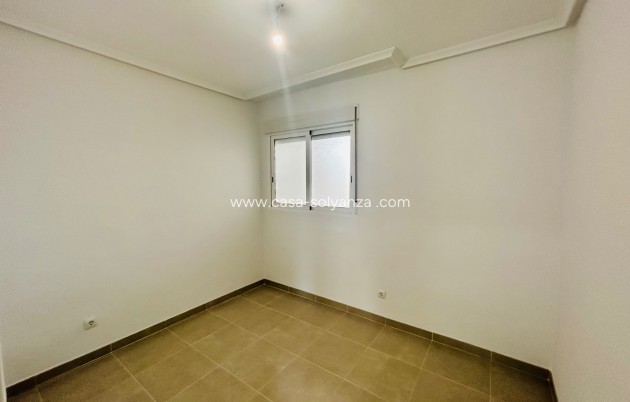 Wiederverkauf - Wohnung - Daya Nueva