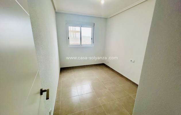 Wiederverkauf - Wohnung - Daya Nueva