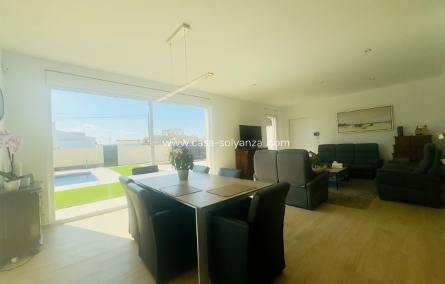 Revente - Villa - Torrevieja - La Siesta