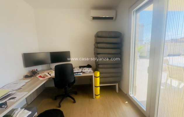 Revente - Villa - Torrevieja - La Siesta