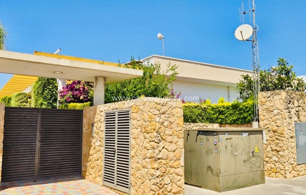 Revente - Bungalow - Pilar de la Horadada - Mil Palmeras