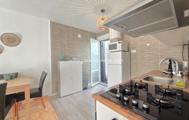 Revente - Apartment - Top Floor Apartment - Torrevieja - El Limonar