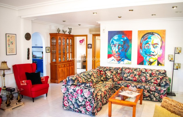 Revente - Independent villa - Orihuela Costa - La Zenia