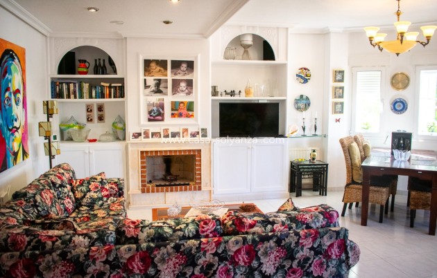 Revente - Independent villa - Orihuela Costa - La Zenia