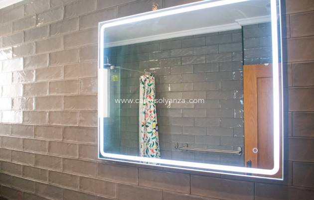 Revente - Independent villa - Orihuela Costa - La Zenia