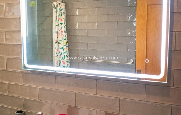 Revente - Independent villa - Orihuela Costa - La Zenia