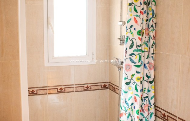 Revente - Independent villa - Orihuela Costa - La Zenia